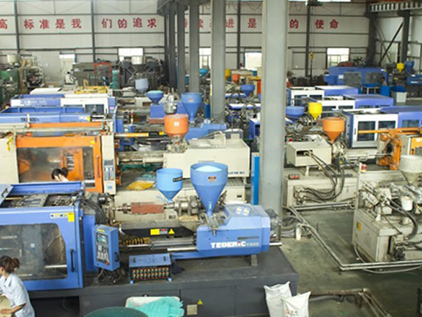 方形接近精东黄色视频 注塑機行業