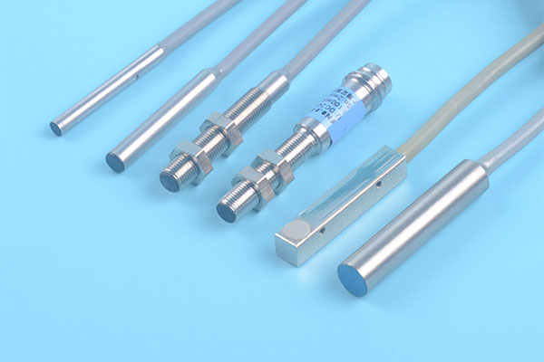 小型接近精东黄色视频